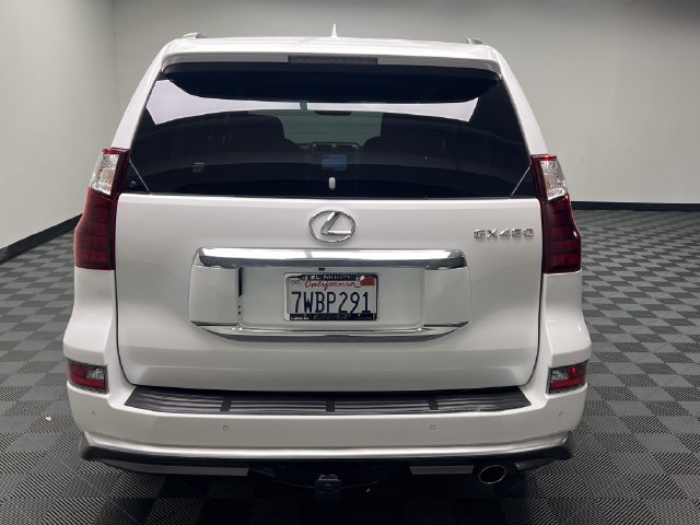 Used 2017 Lexus GX 460 AWD/4WD image 6