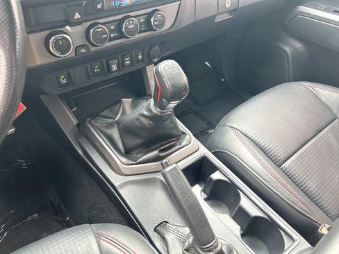 Used 2019 Toyota Tacoma TRD Pro w/ Desert Air Intake Package AWD/4WD image 28