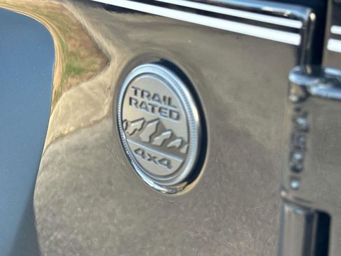 Used 2024 Jeep Wrangler Sport S image 13