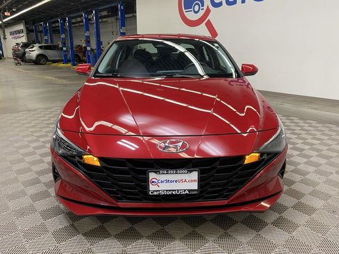 Used 2023 Hyundai Elantra SEL image 4