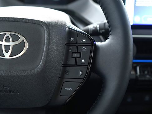 Used 2025 Toyota Prius Limited image 27