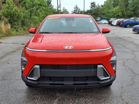 Used 2024 Hyundai Kona SE image 8