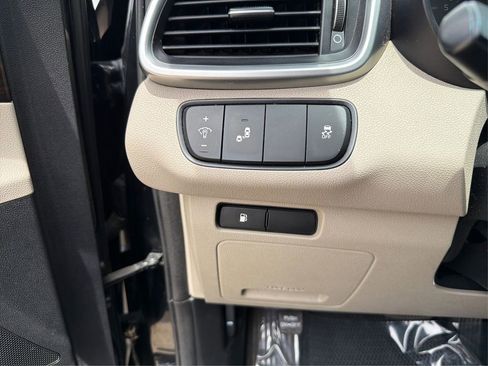 Used 2019 Kia Sorento AWD w/ Option Group 020 image 17