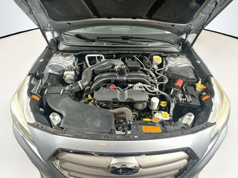 Used 2017 Subaru Legacy 2.5i Limited AWD/4WD image 33