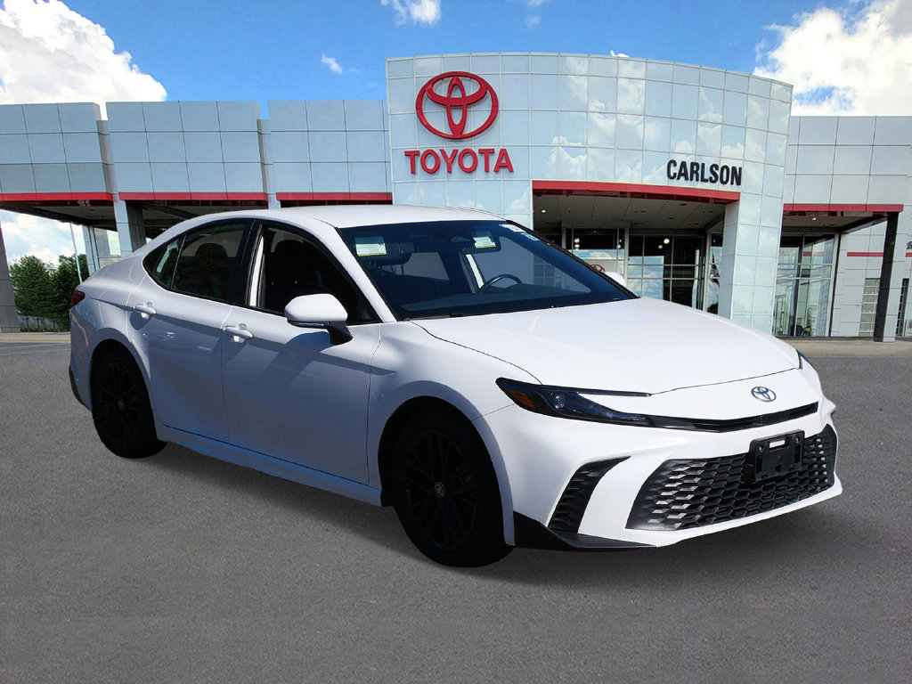 Certified 2025 Toyota Camry SE FWD image 2