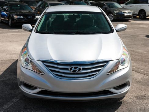 Used 2011 Hyundai Sonata GLS FWD image 19