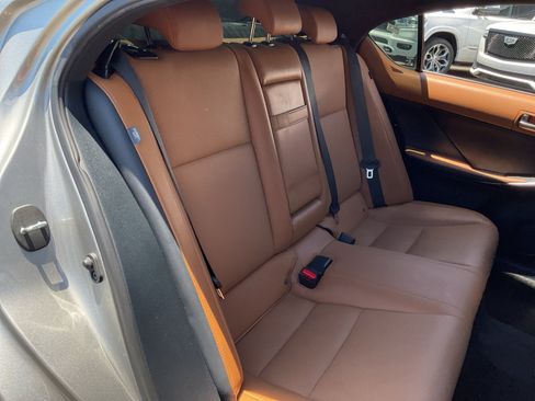 Used 2023 Lexus IS 300 w/ Premium Package RWD image 20