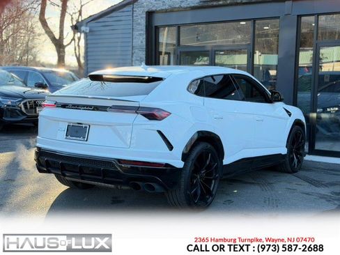 Used 2022 Lamborghini Urus image 36