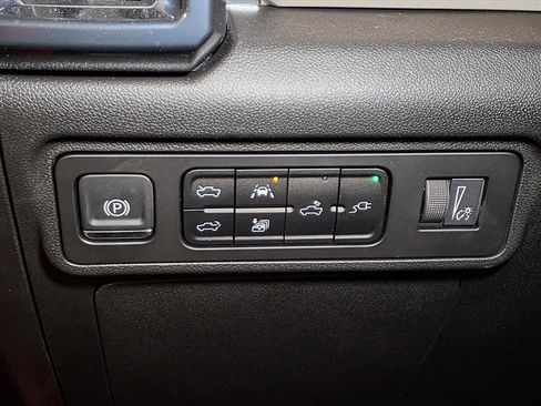 New 2026 GMC Hummer EV 4x4 Crew Cab image 16