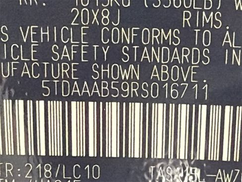 Used 2024 Toyota Grand Highlander Limited image 34