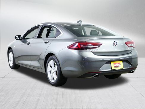 Certified 2018 Buick Regal Preferred FWD image 5