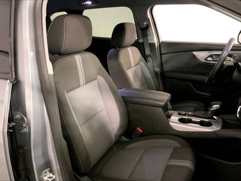 Used 2025 Chevrolet Blazer LT AWD/4WD image 7