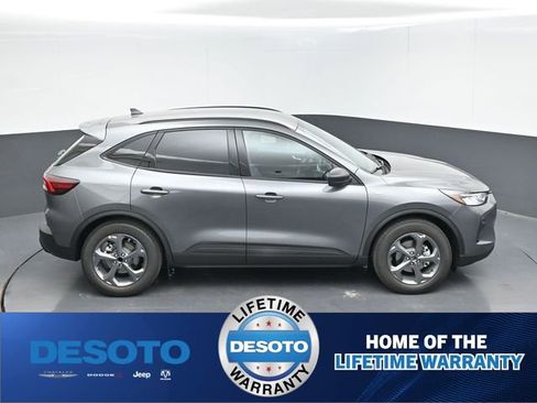 New 2026 Ford Escape ST-Line w/ Tech Pack #1 FWD image 40