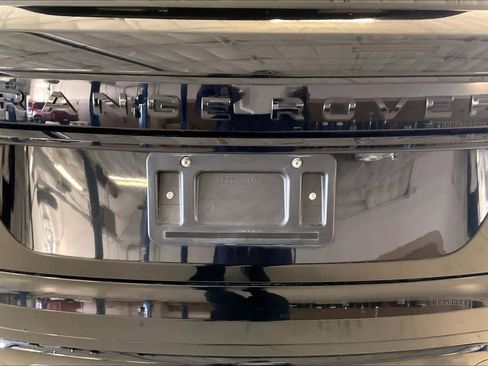 Used 2020 Land Rover Range Rover Velar R-Dynamic HSE image 31