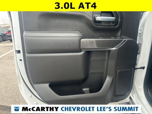 Used 2021 GMC Sierra 1500 AT4 image 32