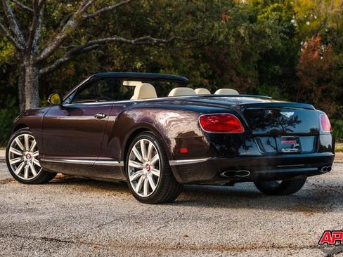 Used 2015 Bentley Continental GT image 49