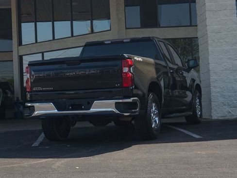 Used 2020 Chevrolet Silverado 1500 LT w/ Trailering Package AWD/4WD image 3