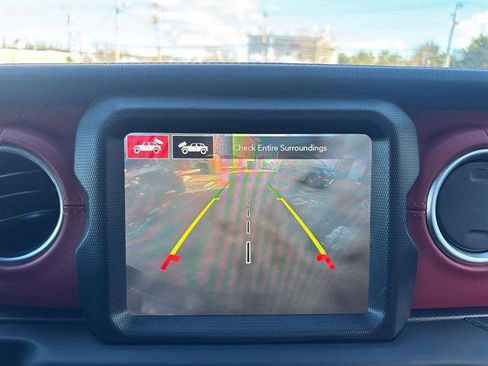 Certified 2023 Jeep Wrangler Unlimited Rubicon 4xe image 15