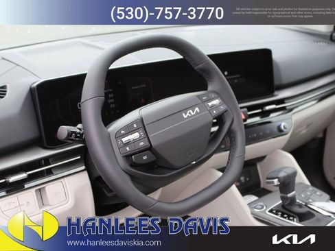 New 2026 Kia Sportage SX image 12