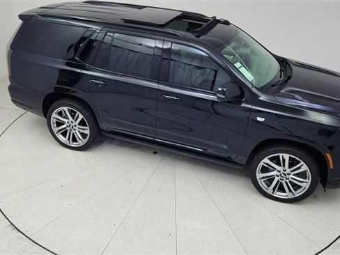 Used 2025 Cadillac Escalade Sport Platinum w/ LPO, Floor Liner Package image 84