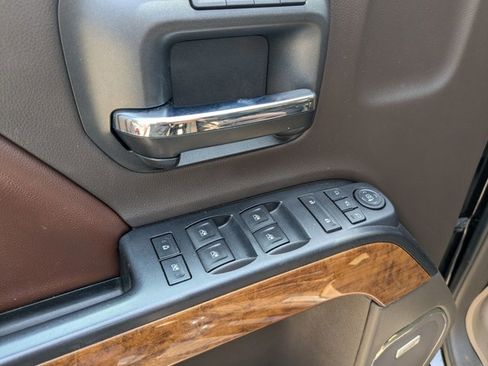 Used 2016 Chevrolet Silverado 1500 High Country w/ High Country Premium Package image 8