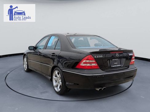 Used 2007 Mercedes-Benz C 230 Sedan image 6