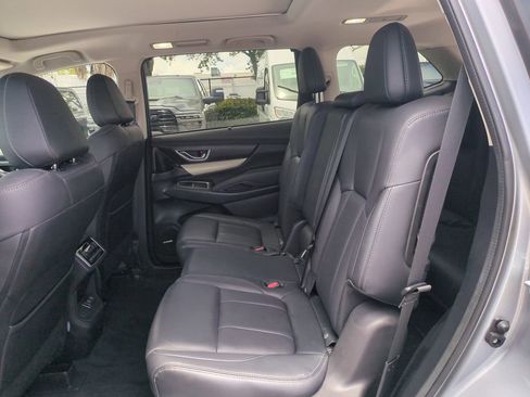 Used 2022 Subaru Ascent Limited w/ Technology Package AWD/4WD image 16