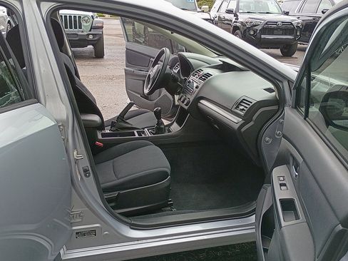 Used 2013 Subaru Impreza 2.0i Premium AWD/4WD image 15
