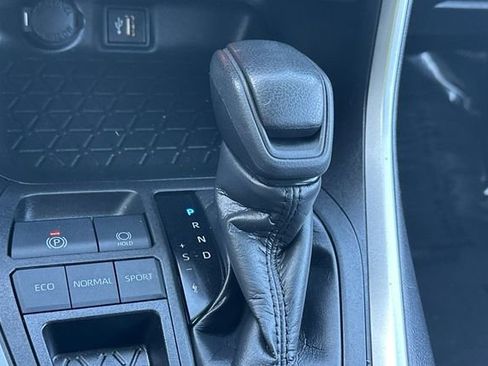 Certified 2024 Toyota RAV4 LE image 27