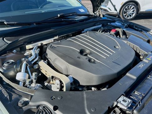 Used 2022 Volvo S60 B5 Momentum w/ Premium Package image 25