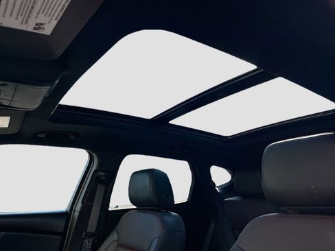 Used 2025 Chevrolet Blazer RS w/ Driver Confidence II Package AWD/4WD image 23