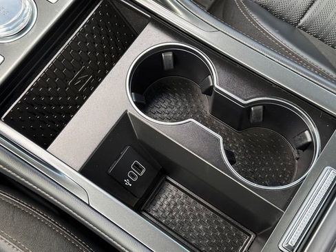 Used 2024 Lincoln Nautilus Reserve w/ Equipment Group 202A image 15