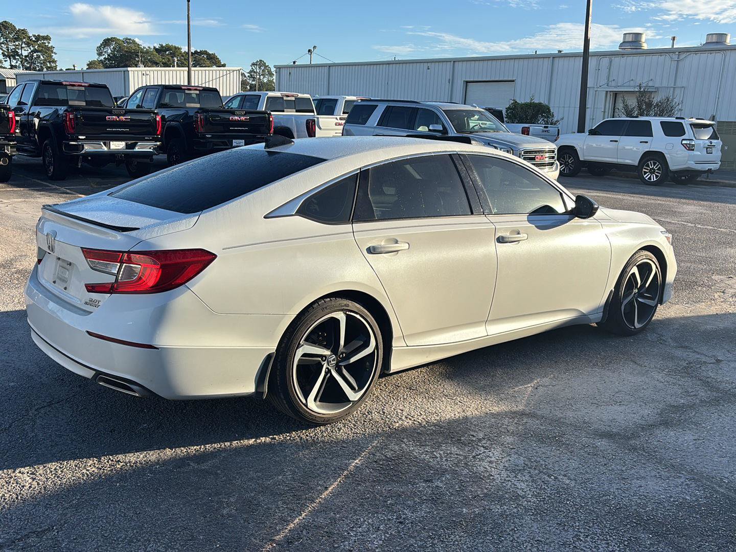 Used 2022 Honda Accord Sport image 7