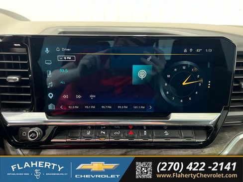 Used 2025 Chevrolet Silverado 3500 LTZ w/ LTZ Premium Package AWD/4WD image 30