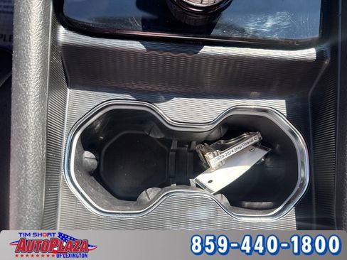 Used 2024 Jeep Grand Cherokee Limited image 42