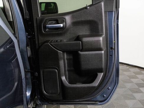 Used 2021 Chevrolet Silverado 1500 Custom image 36