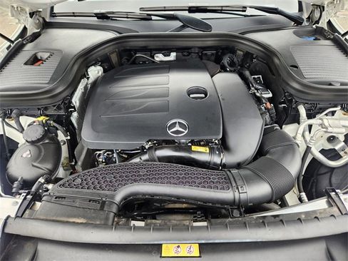Certified 2020 Mercedes-Benz GLC 300 4MATIC image 22