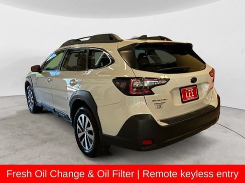 Used 2024 Subaru Outback AWD/4WD image 3