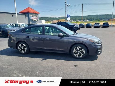 Used 2025 Subaru Legacy Premium AWD/4WD image 6