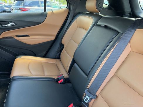 Used 2018 Chevrolet Equinox Premier FWD image 7