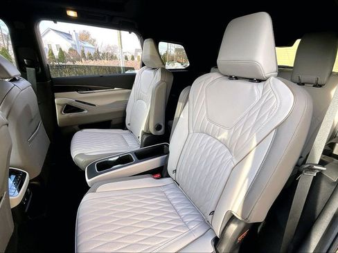 Certified 2026 INFINITI QX60 Autograph w/ Dark Cargo Package image 32