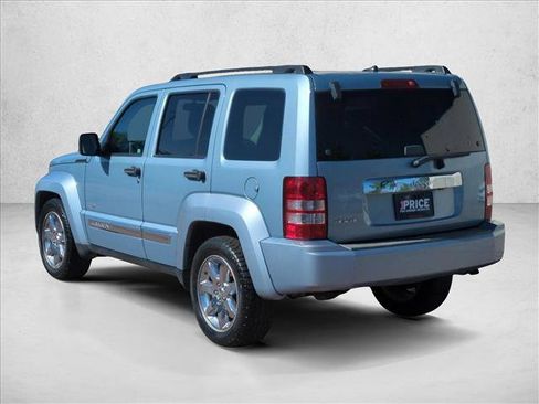 Used 2012 Jeep Liberty Sport AWD/4WD image 8