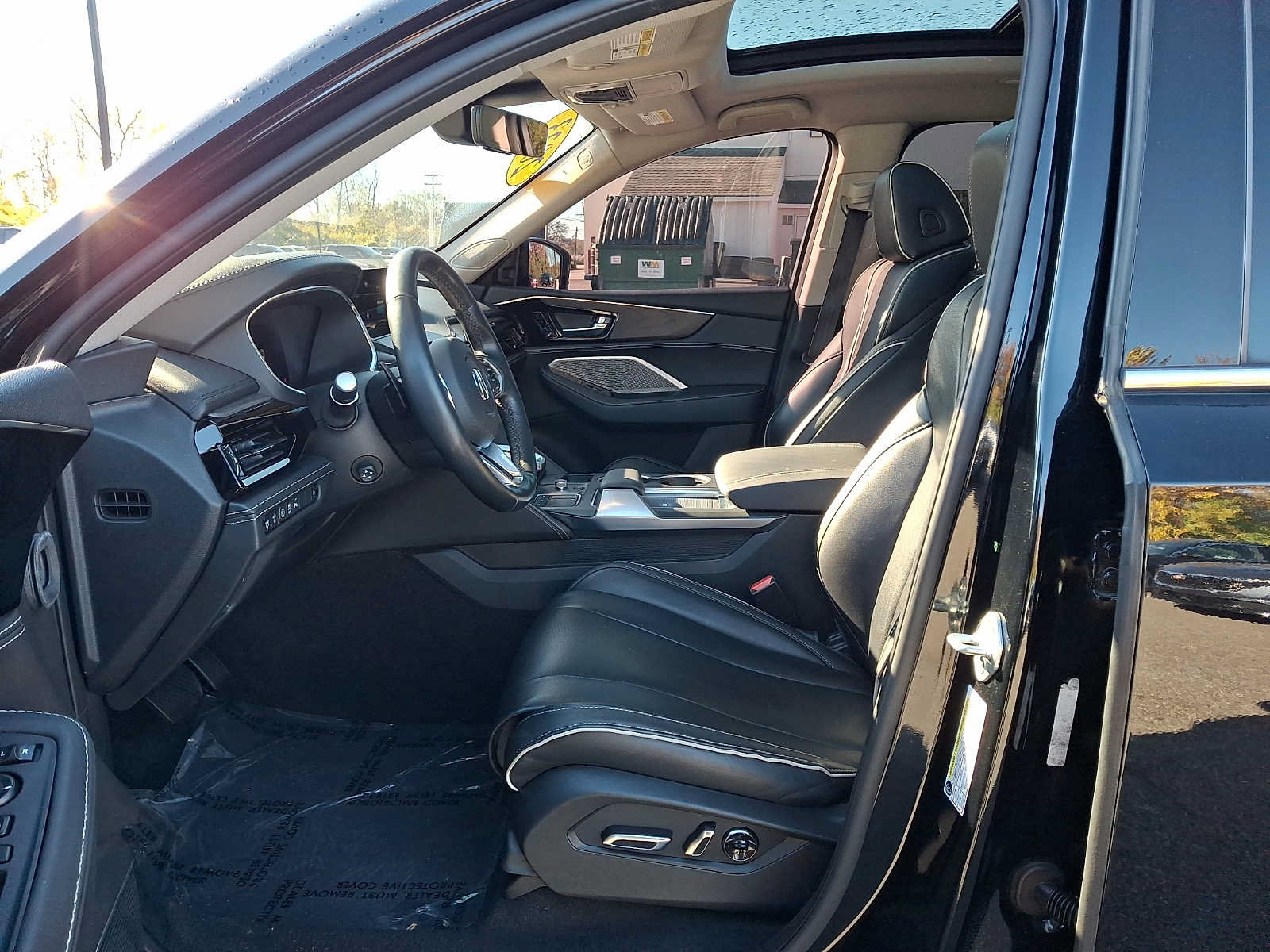 Used 2023 Acura MDX w/ Advance Package AWD/4WD image 14