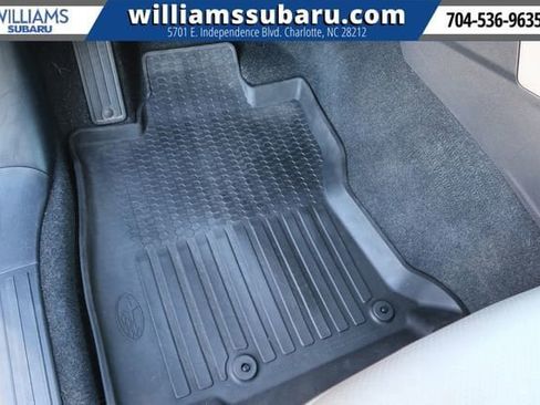 Used 2019 Subaru Forester Limited image 15