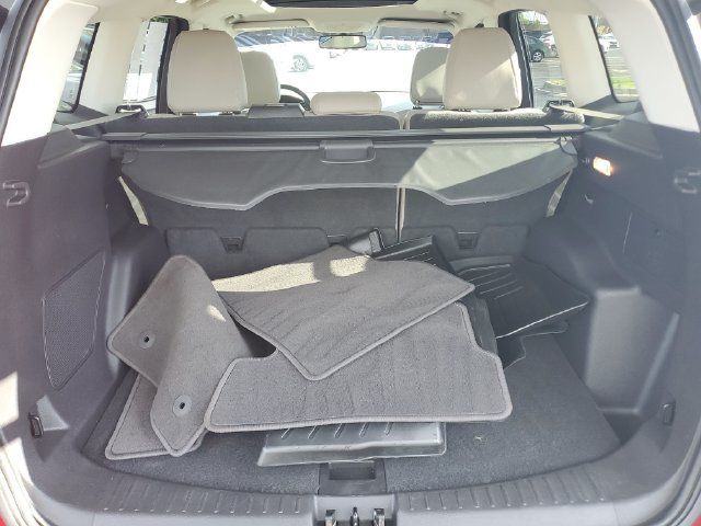 Used 2018 Ford Escape Titanium AWD/4WD image 8