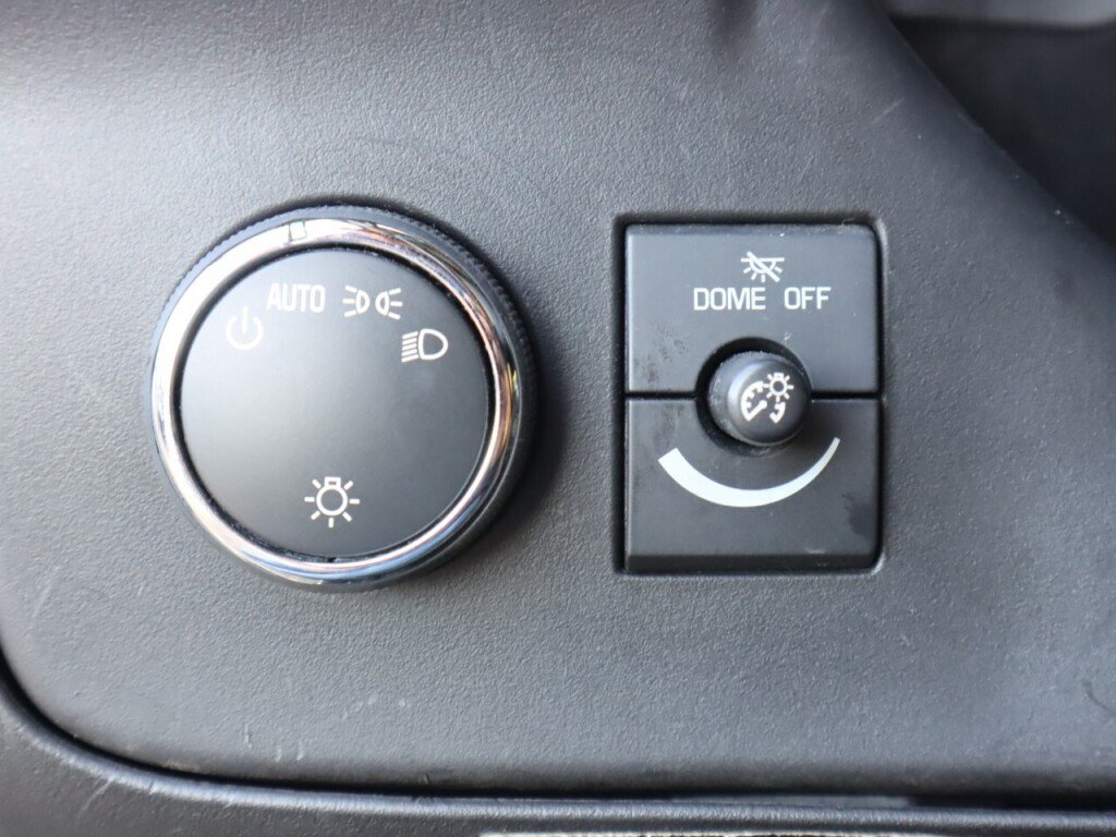 Used 2021 Chevrolet Express 3500 RWD image 10