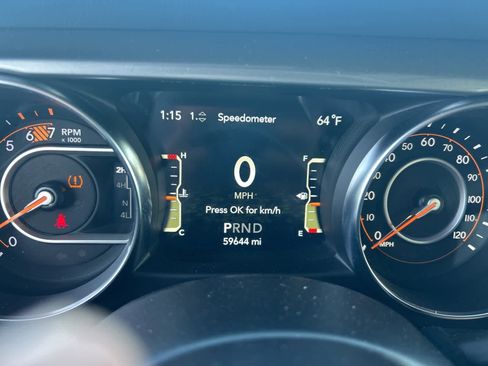 Used 2022 Jeep Wrangler Unlimited Sahara image 50