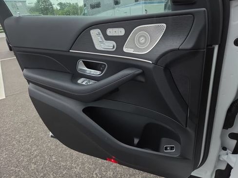New 2026 Mercedes-Benz GLS 450 4MATIC image 24