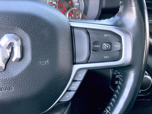 Used 2023 RAM 1500 Big Horn AWD/4WD image 25