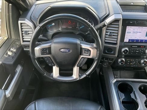 Used 2021 Ford F350 Platinum image 5